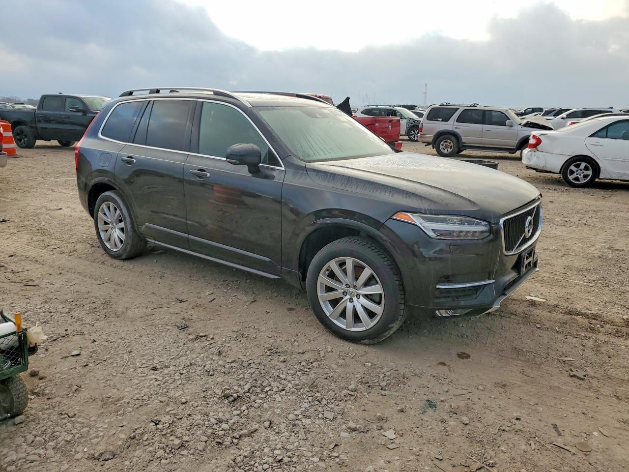 2016 VOLVO XC90 — фото 4