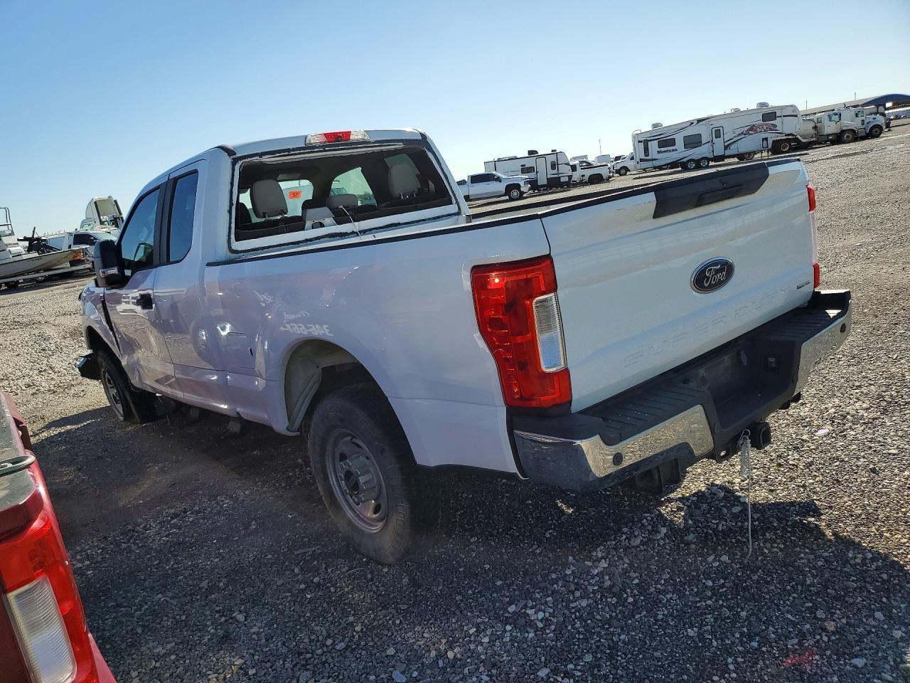 2019 FORD F-250 — фото 2