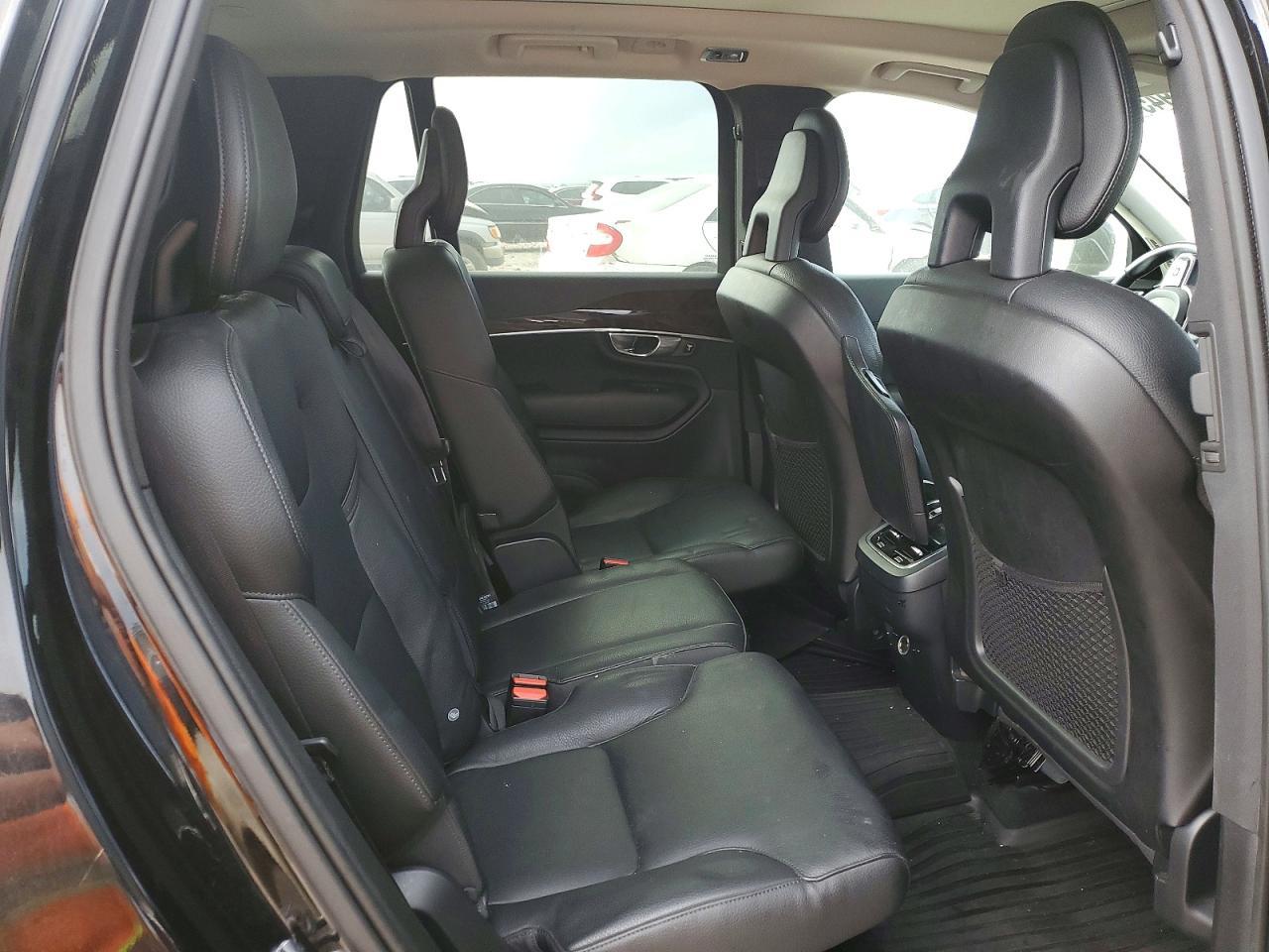 2016 VOLVO XC90 — фото 10