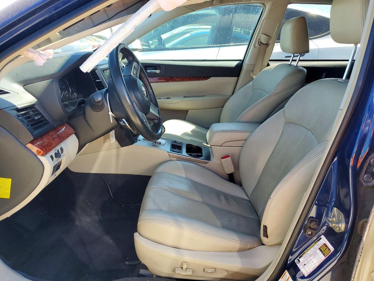 2010 SUBARU OUTBACK — фото 7