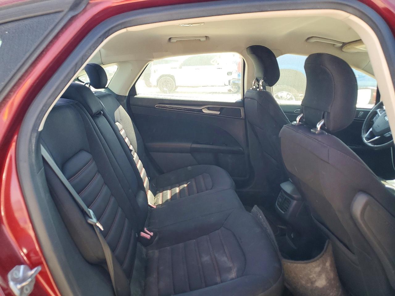 FORD FUSION