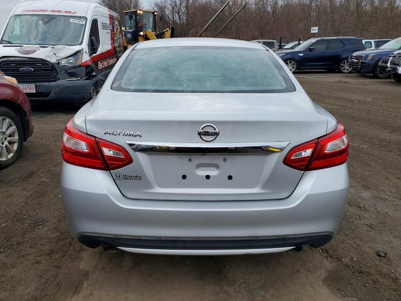 2017 NISSAN ALTIMA — фото 6