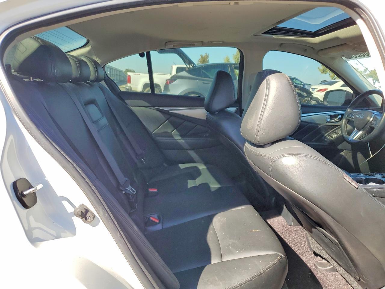 INFINITI Q50