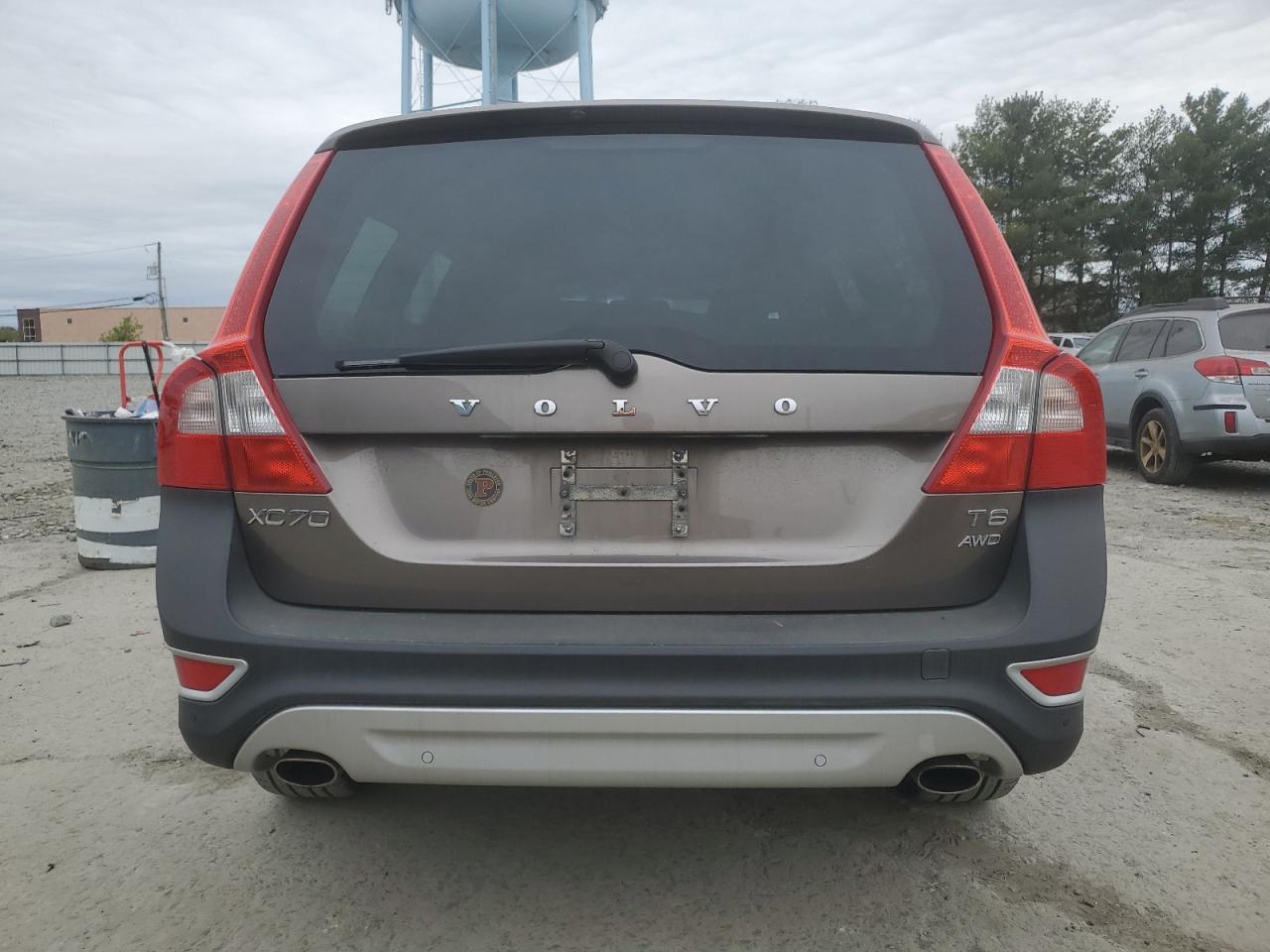 VOLVO XC70