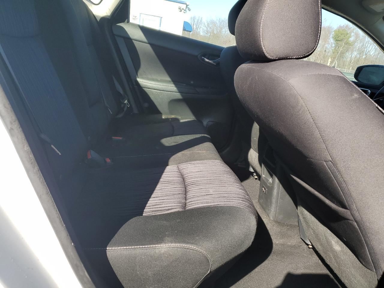 2019 NISSAN SENTRA — фото 10