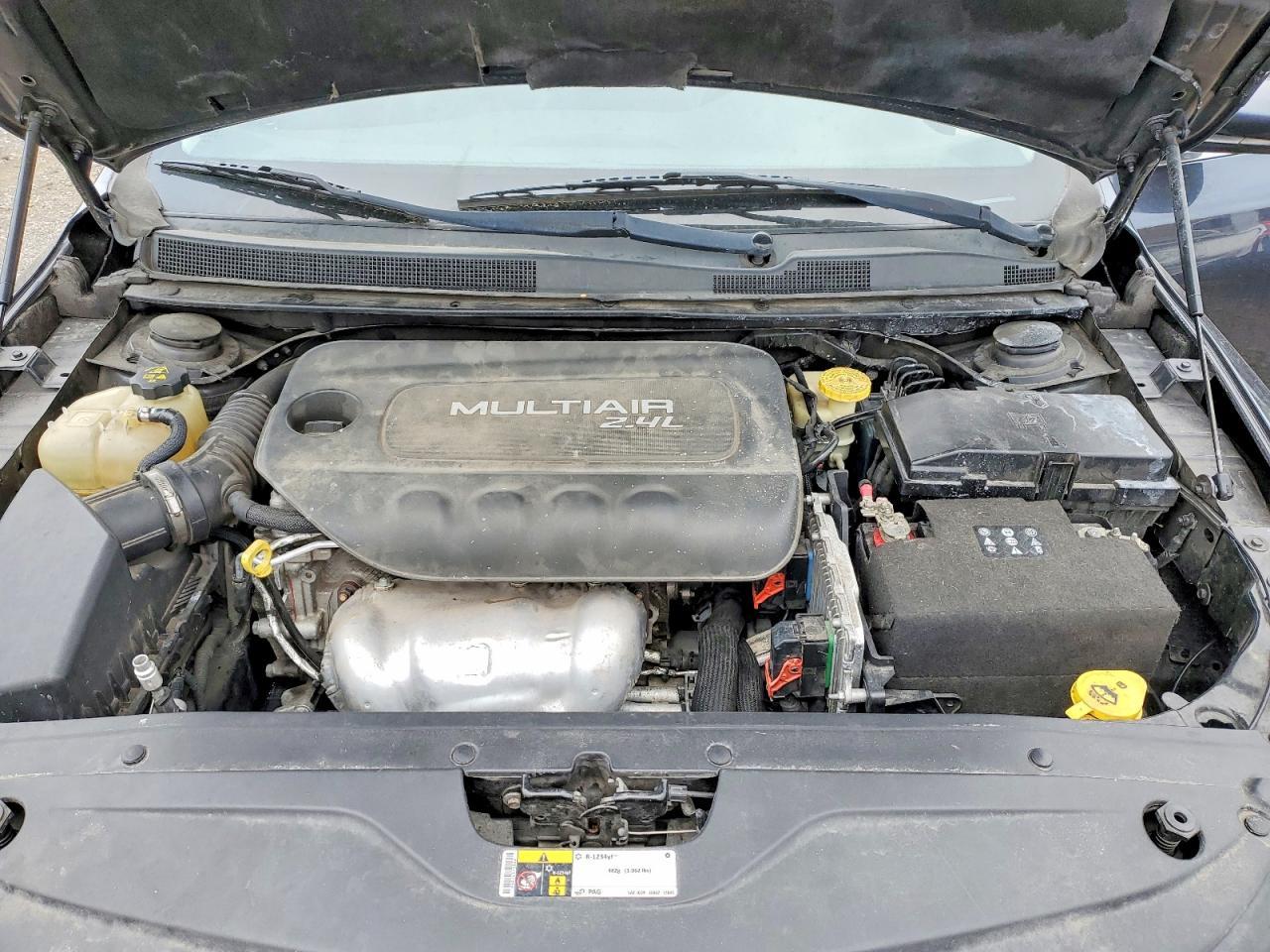 CHRYSLER 200