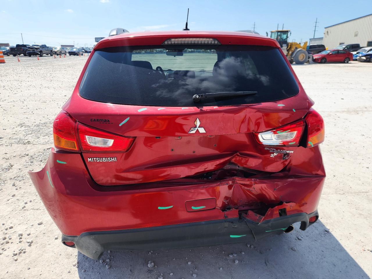 MITSUBISHI OUTLANDER SPORT