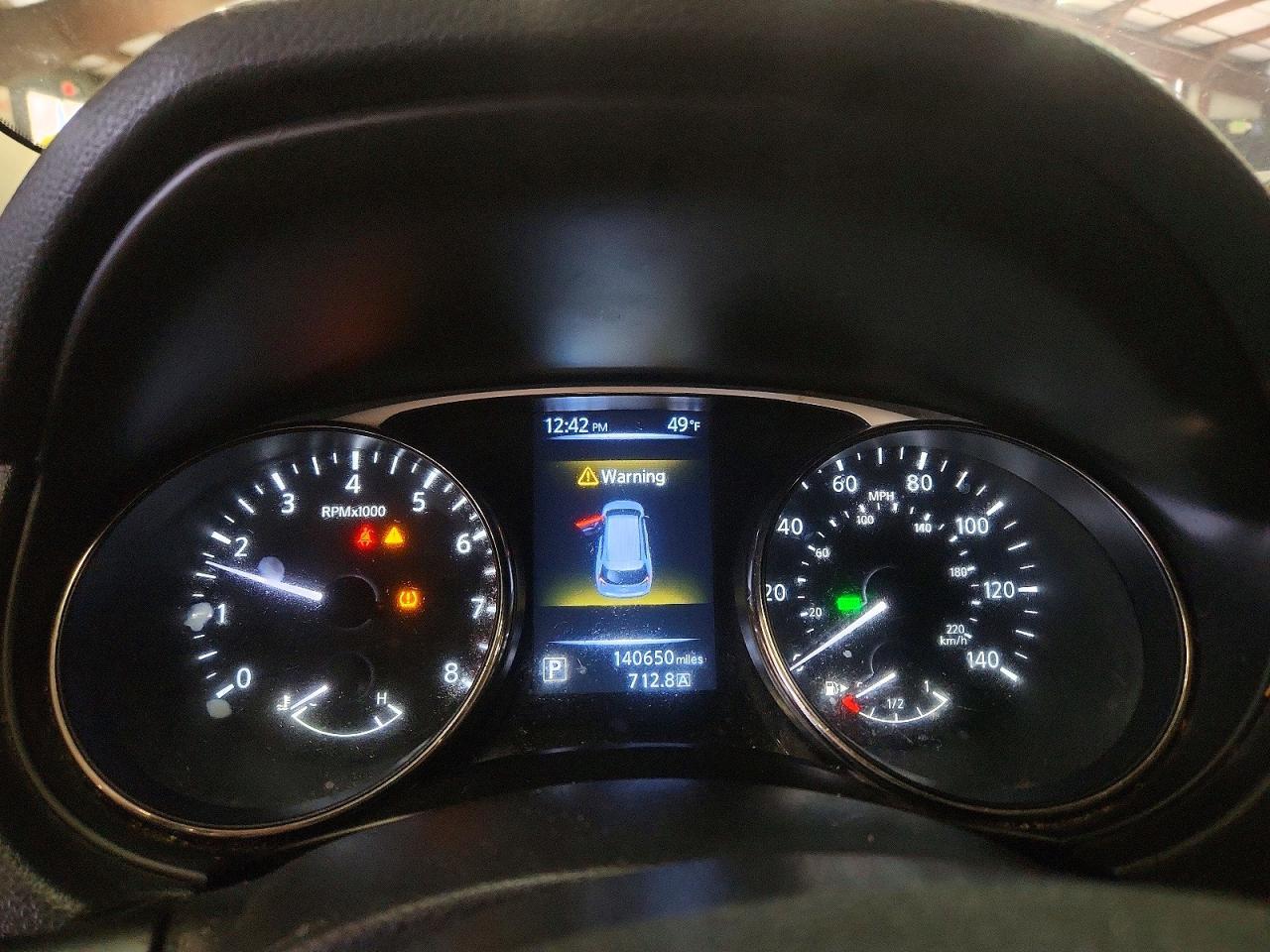 NISSAN ROGUE