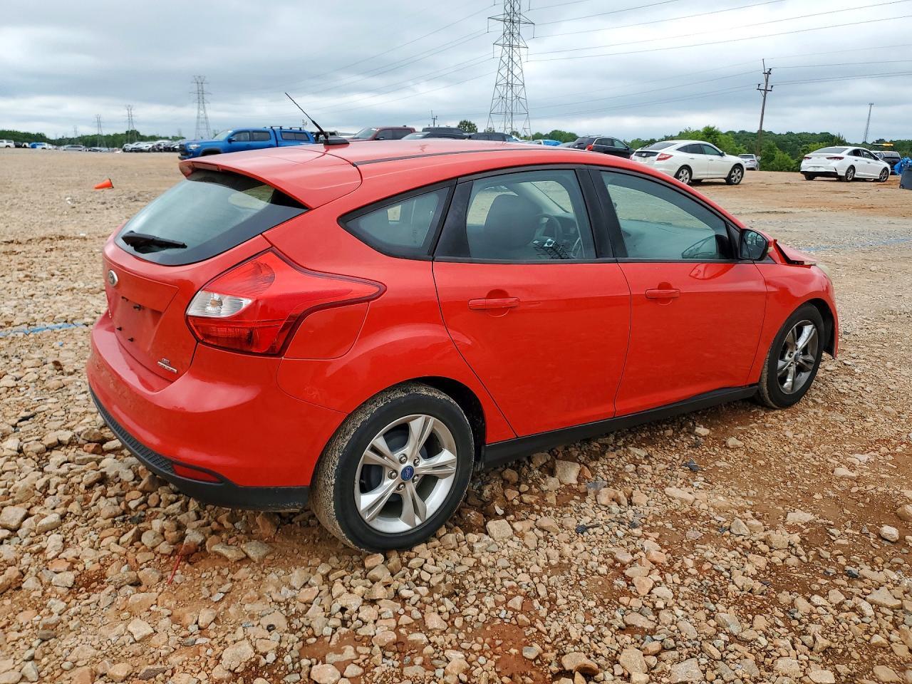 FORD FOCUS