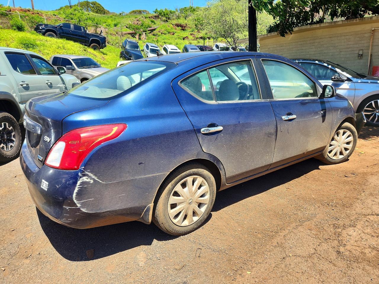 NISSAN VERSA
