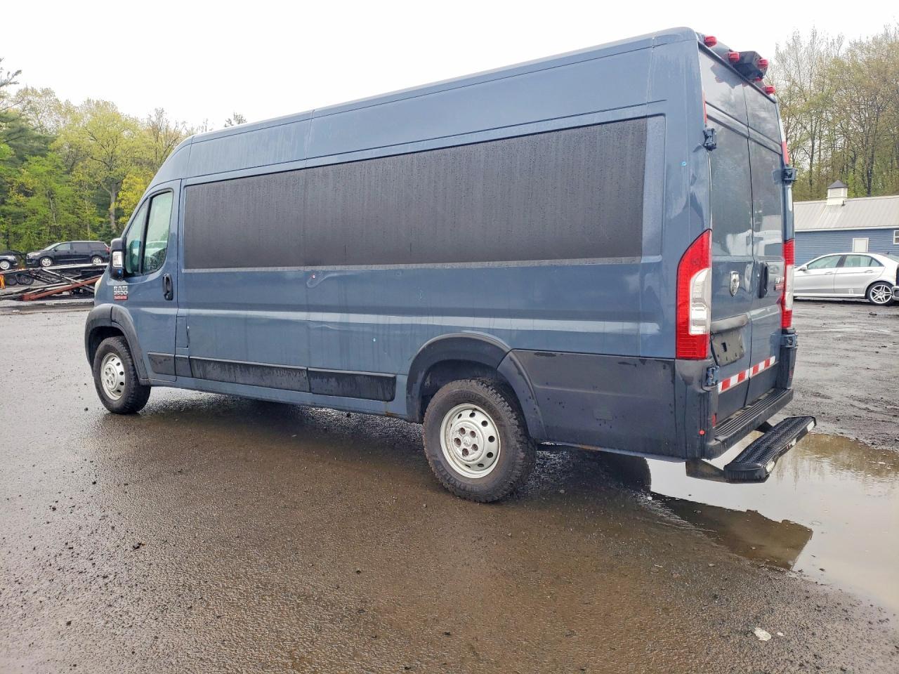 RAM PROMASTER 3500