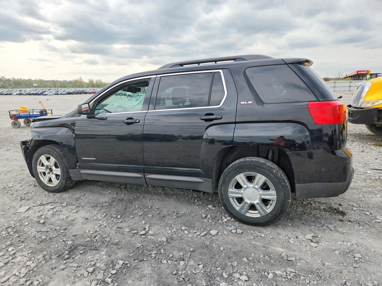 2015 GMC TERRAIN — фото 2