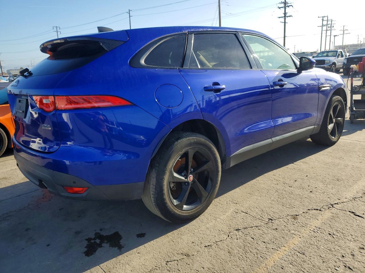 2020 JAGUAR F-PACE — фото 3
