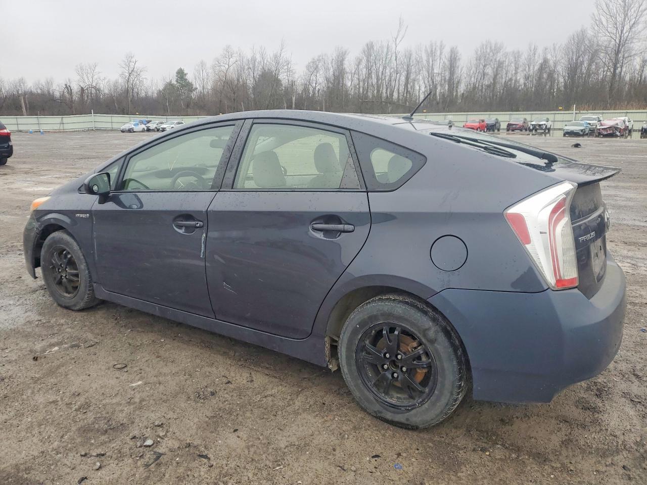2012 TOYOTA PRIUS — фото 2