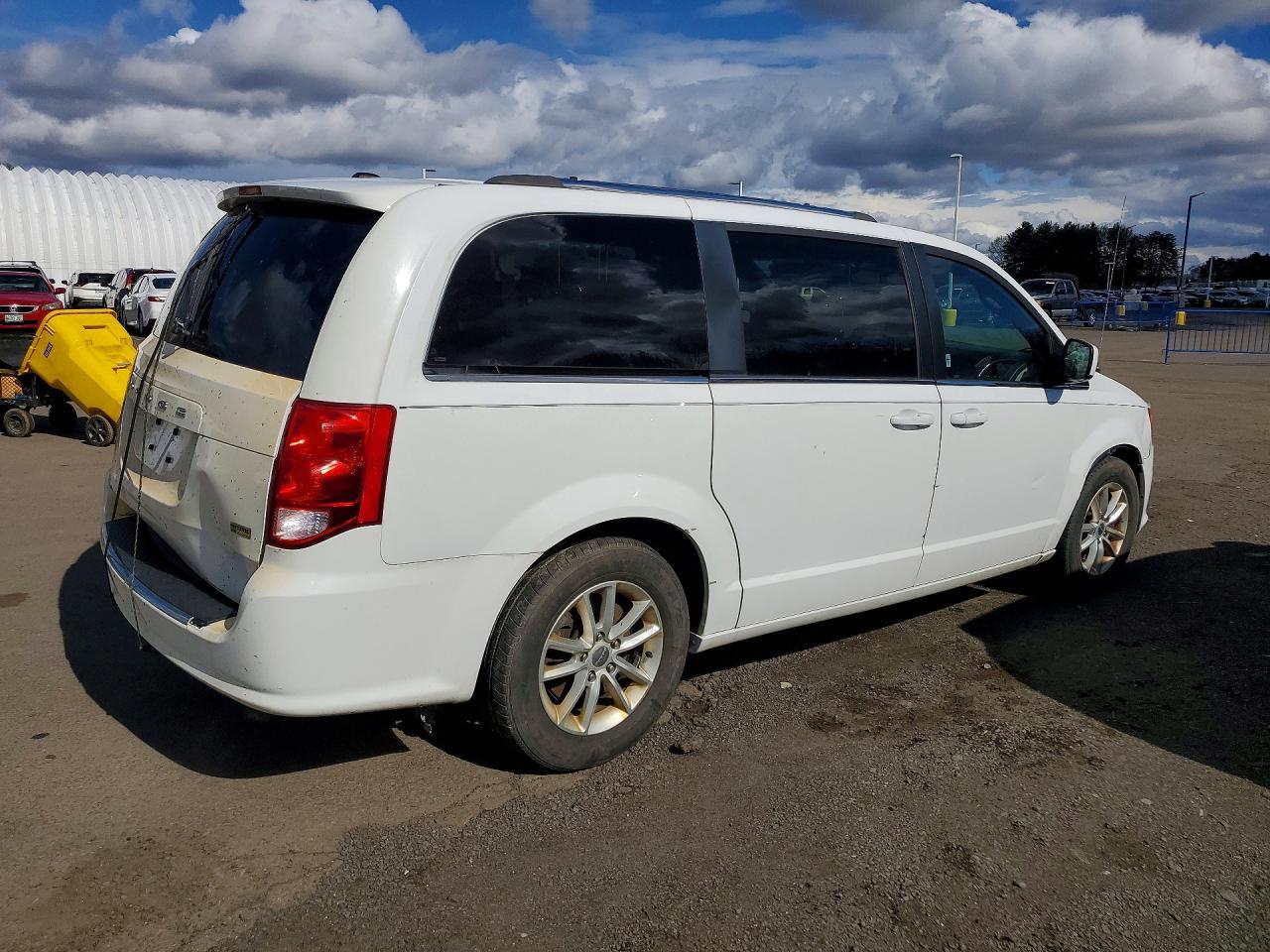 DODGE GRAND CARAVAN