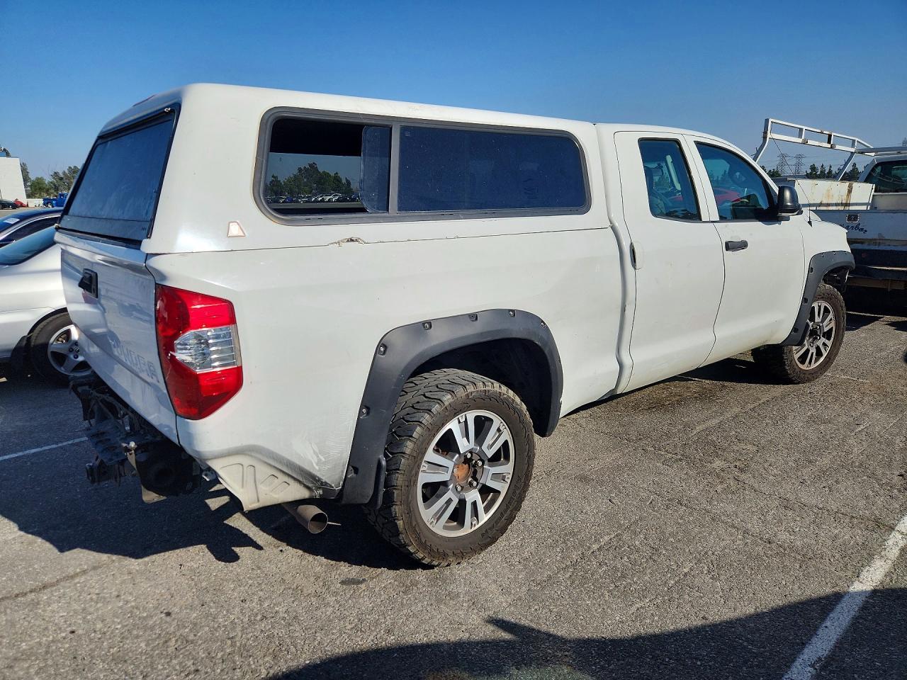 2016 TOYOTA TUNDRA — фото 3