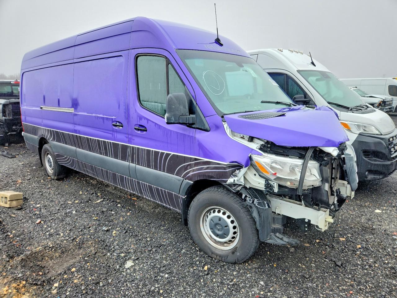 MERCEDES-BENZ SPRINTER