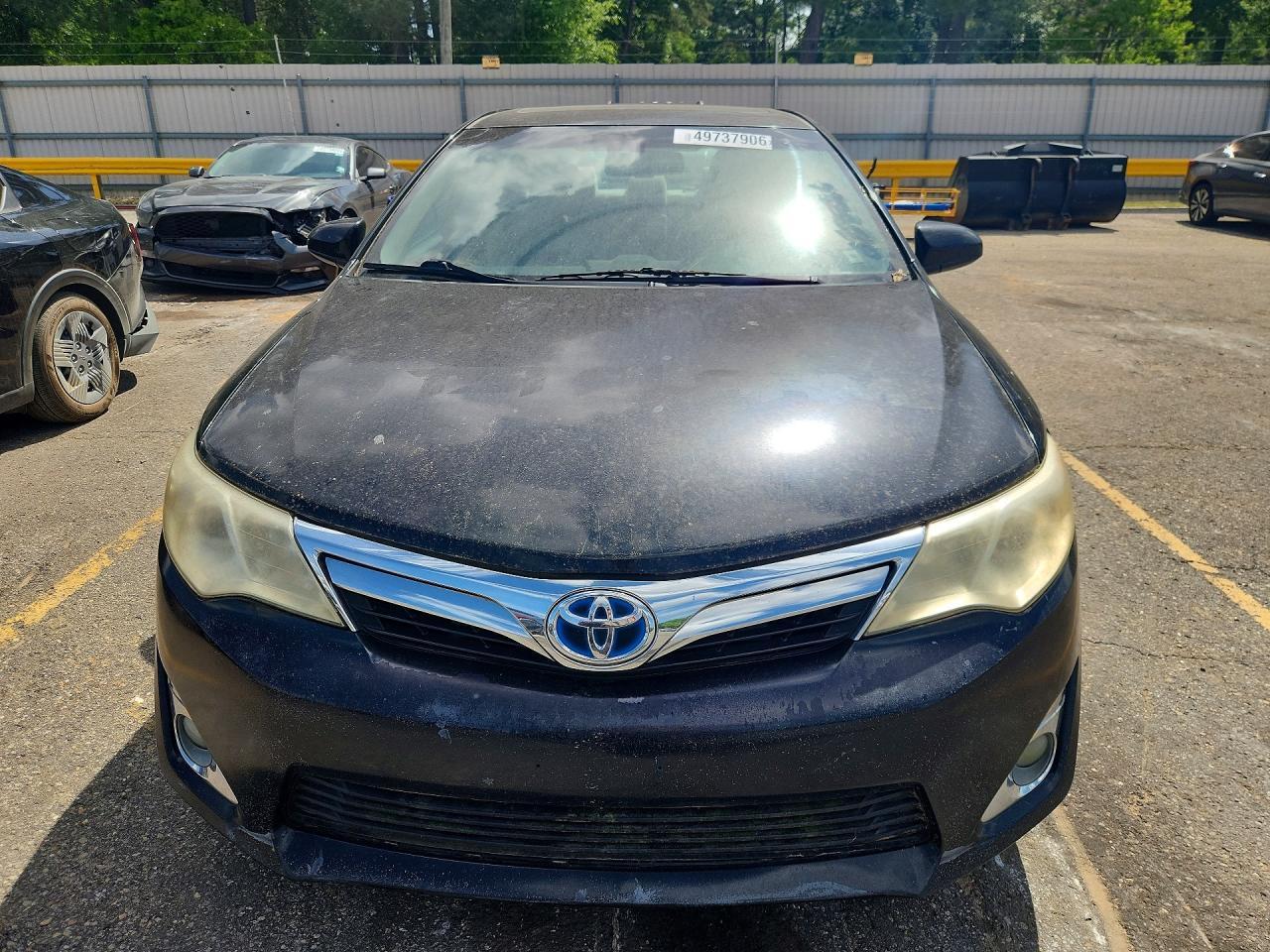 TOYOTA CAMRY HYBRID