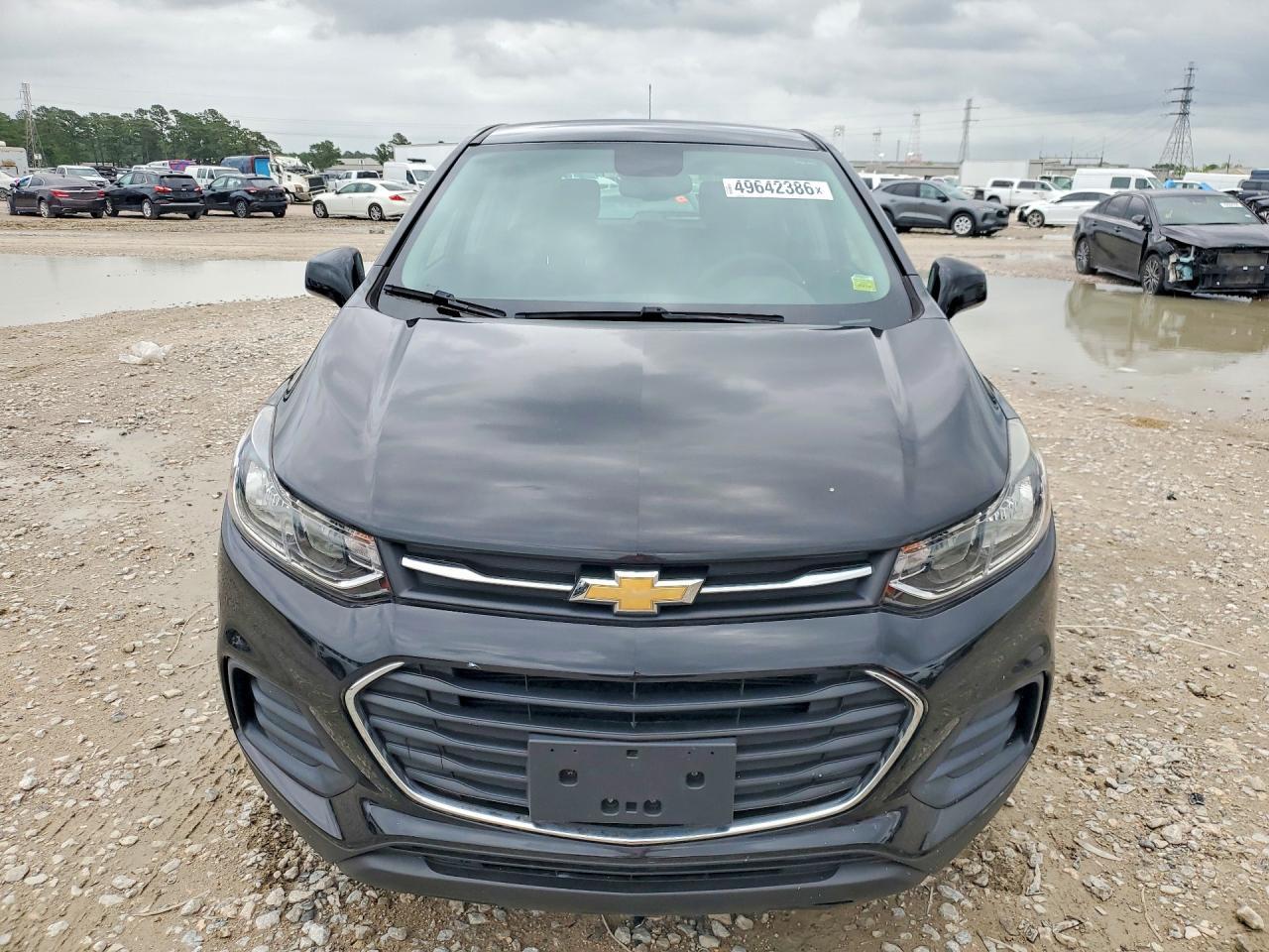 CHEVROLET TRAX