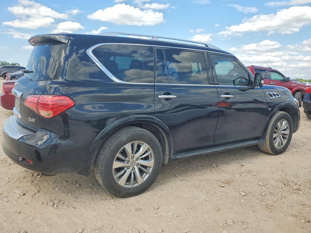 2017 INFINITI QX80 — фото 3