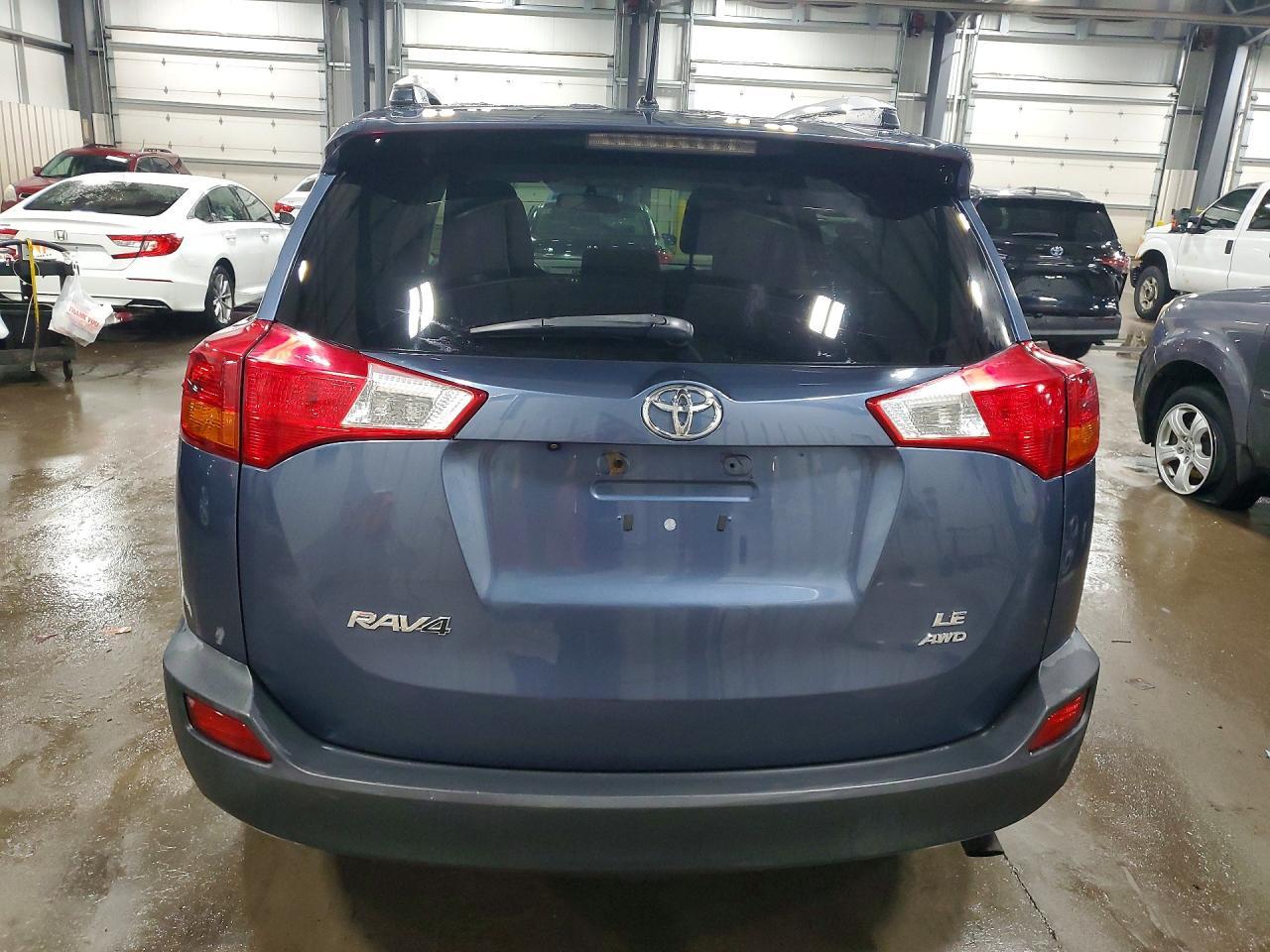 2013 TOYOTA RAV4 — фото 6