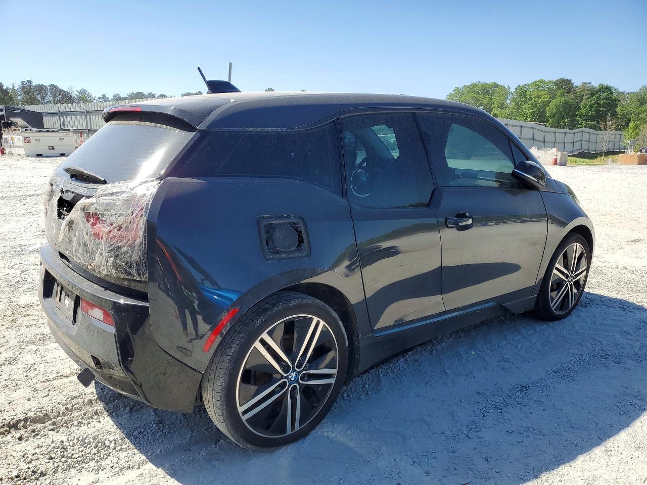 BMW I3