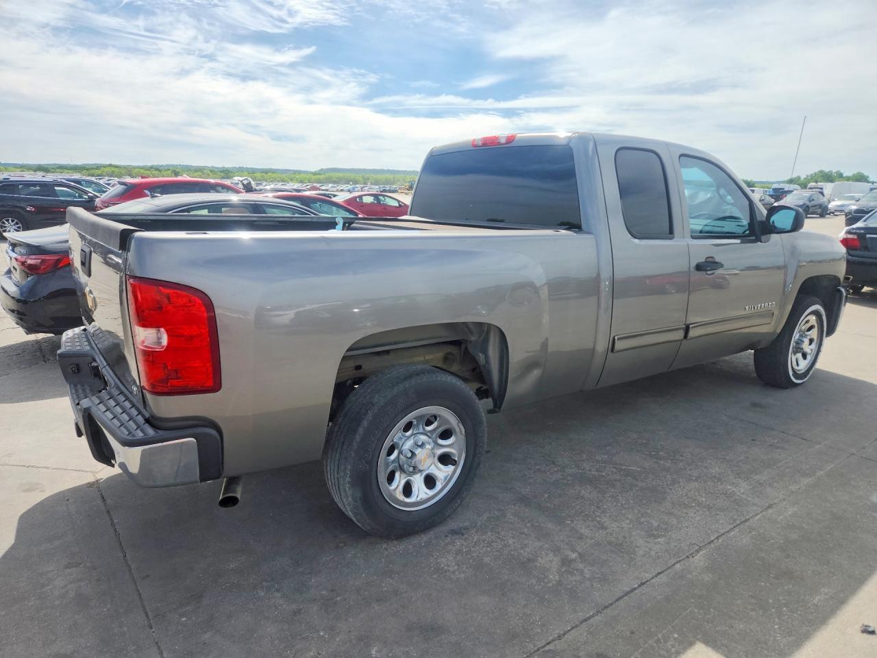 CHEVROLET SILVERADO