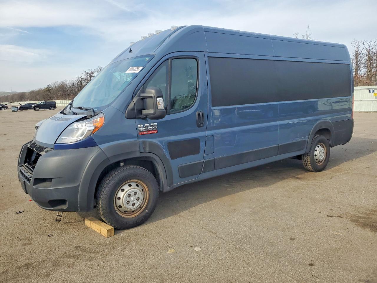 RAM PROMASTER 3500