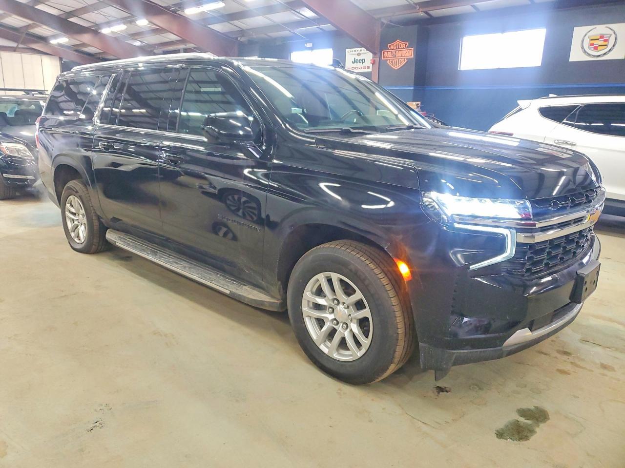 CHEVROLET SUBURBAN
