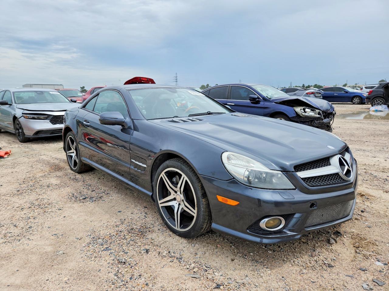 MERCEDES-BENZ SL-CLASS