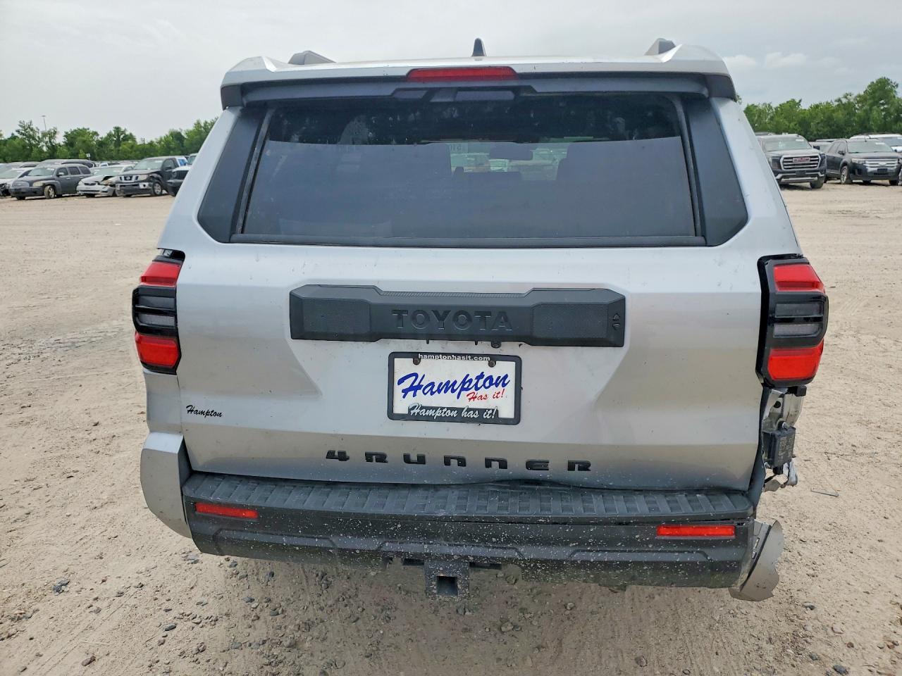 TOYOTA 4RUNNER