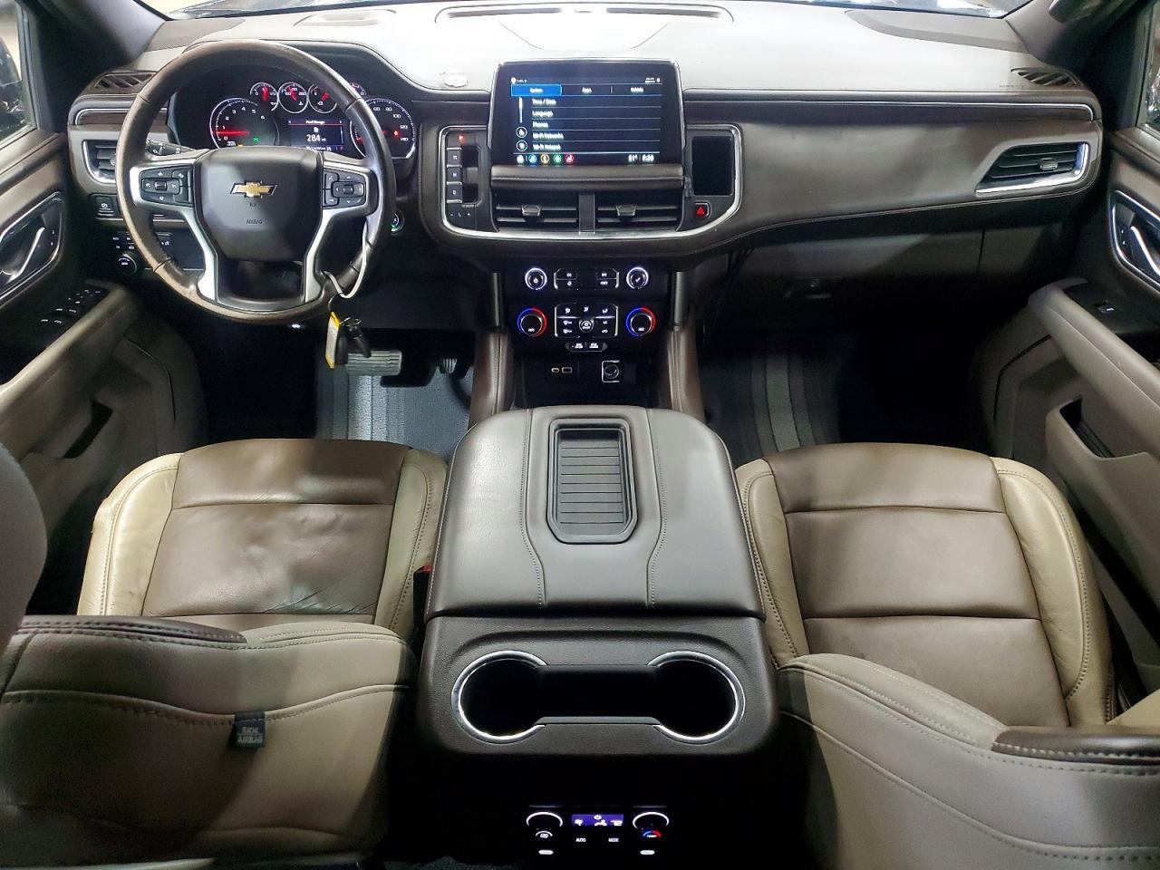 CHEVROLET SUBURBAN