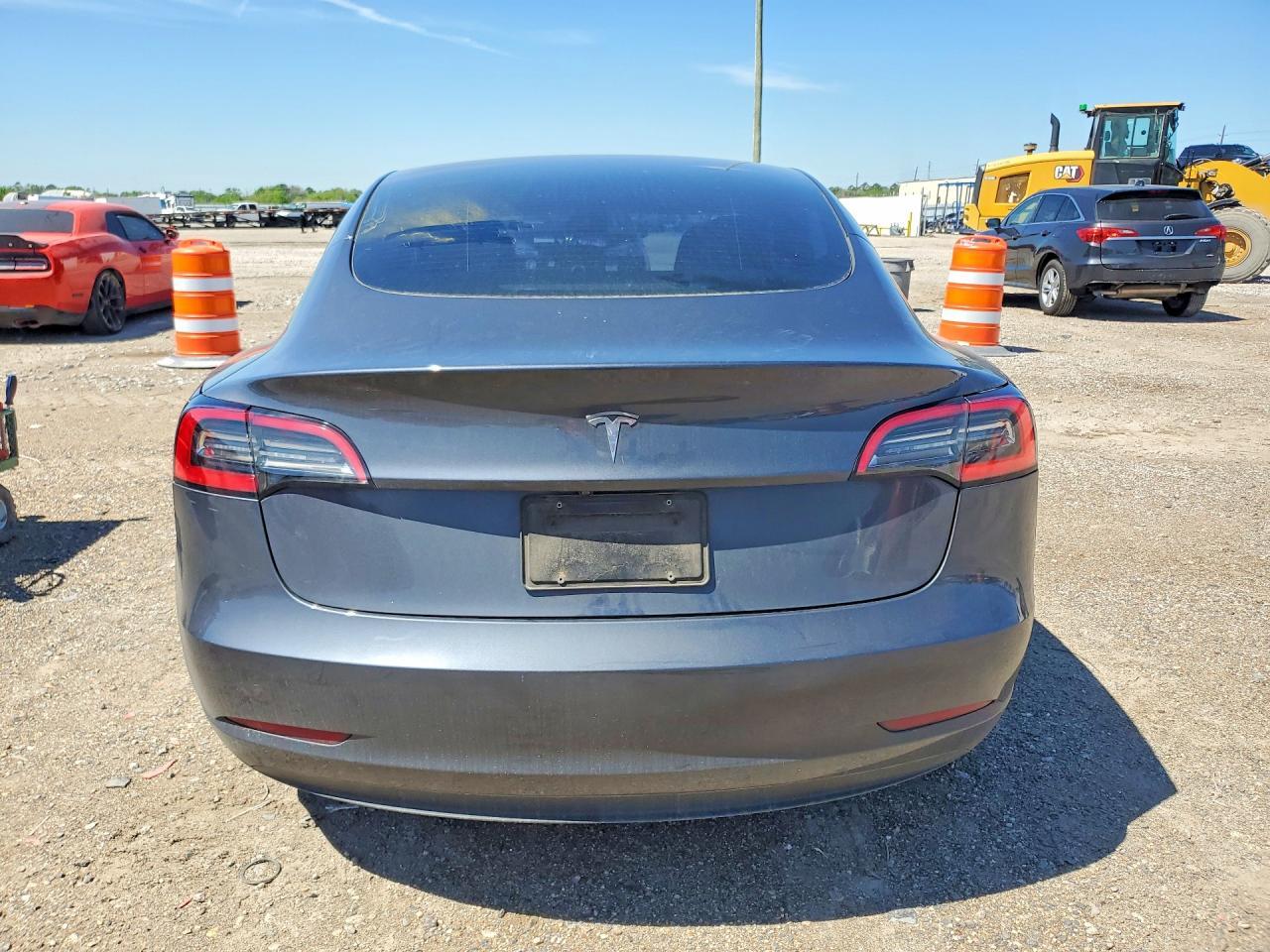 2023 TESLA MODEL 3 — фото 6