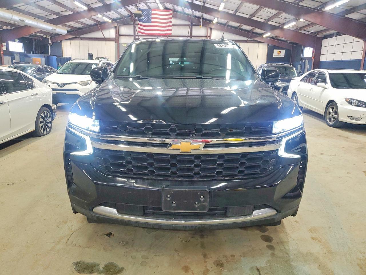 CHEVROLET SUBURBAN
