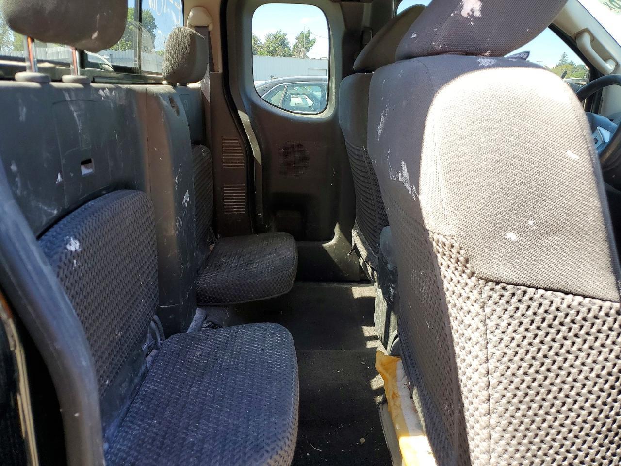 NISSAN FRONTIER