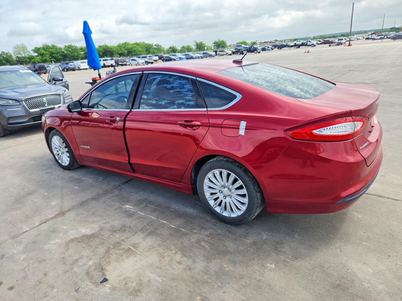 FORD FUSION HYBRID