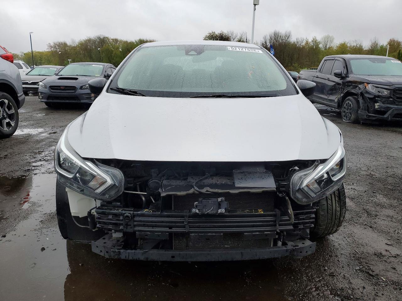 NISSAN VERSA