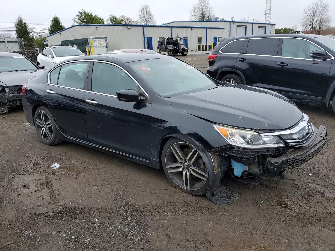 2017 HONDA ACCORD — фото 4
