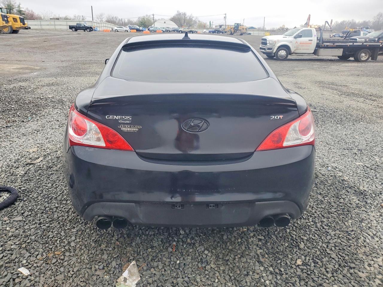 HYUNDAI GENESIS COUPE