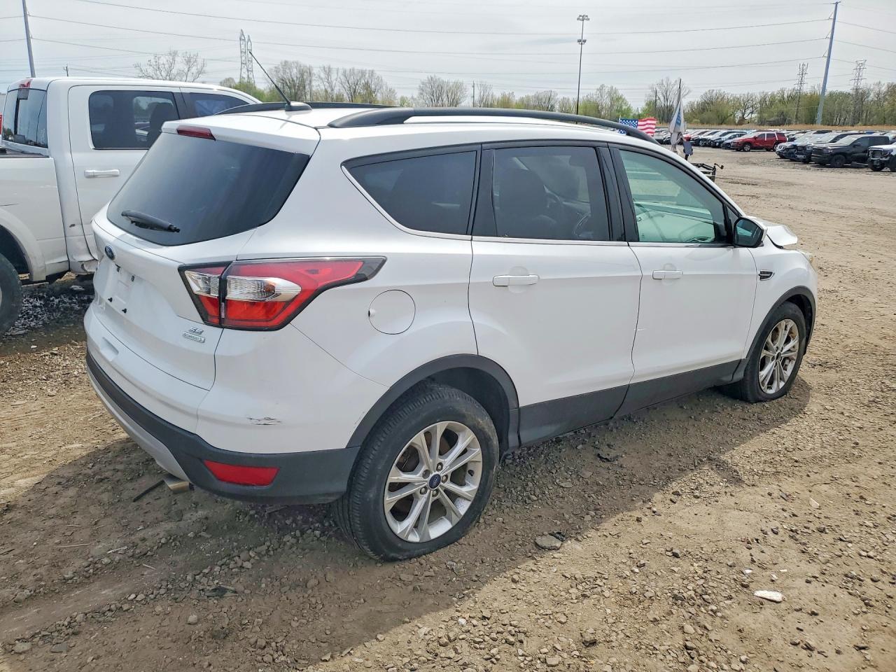 FORD ESCAPE