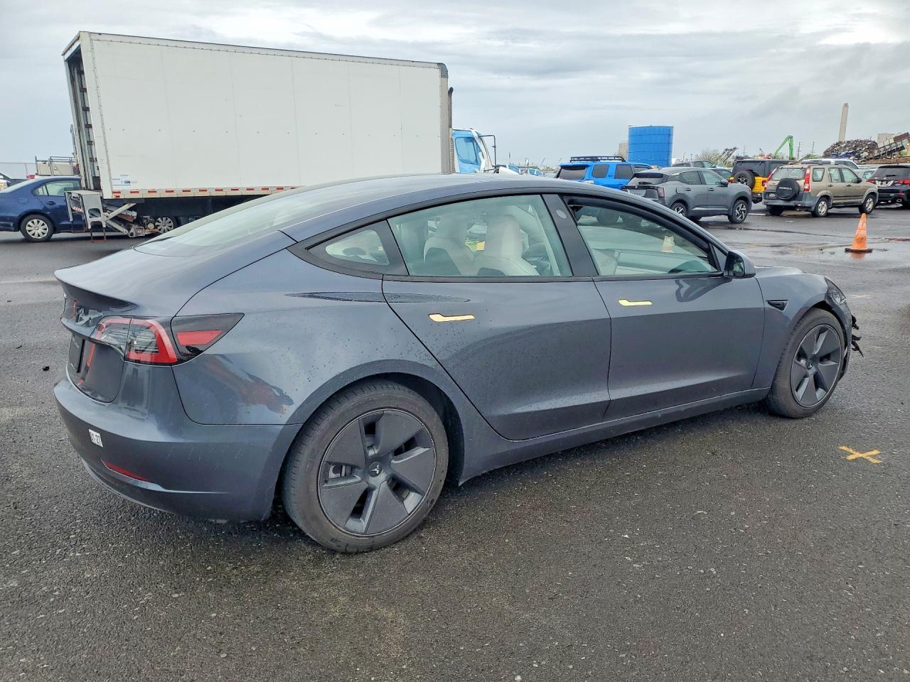 2023 TESLA MODEL 3 — фото 3