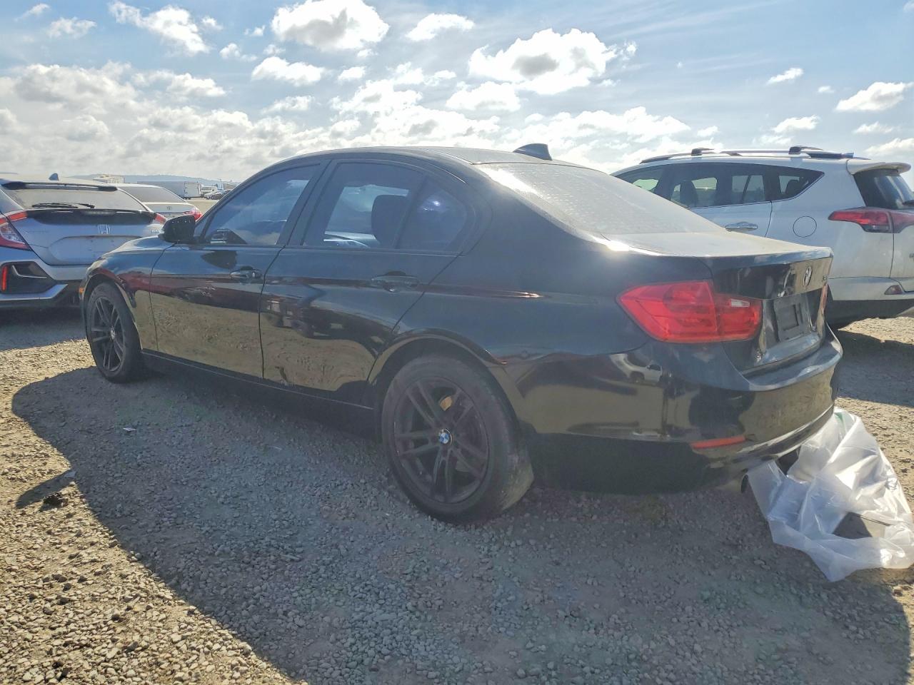 BMW 3 SERIES