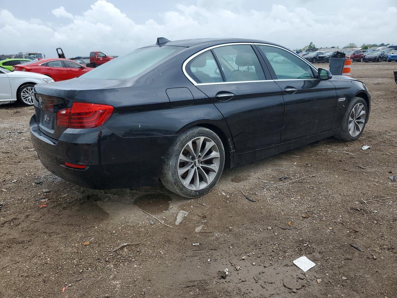 2016 BMW 5 SERIES — фото 3
