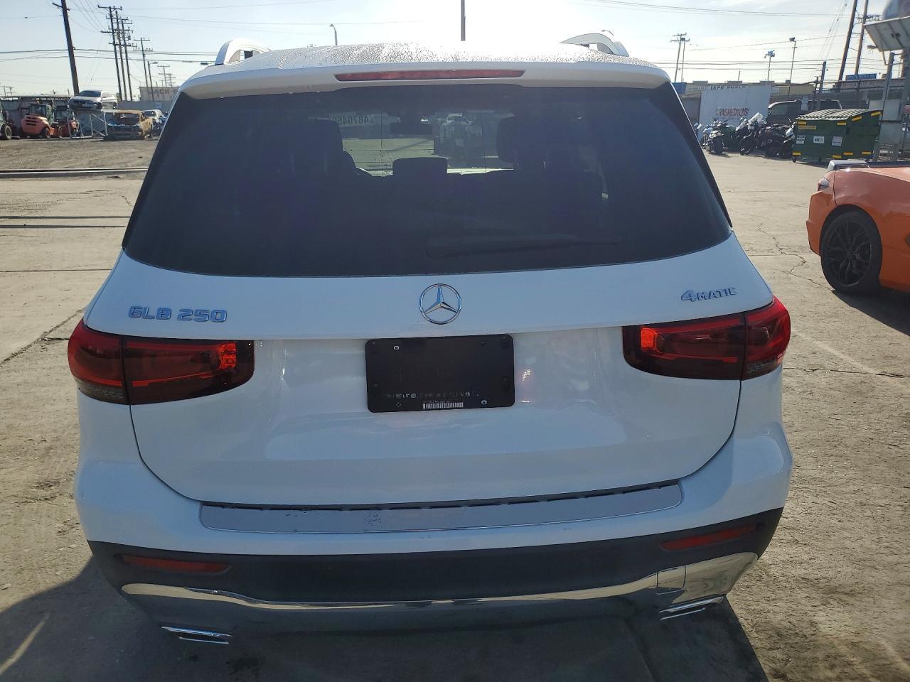 MERCEDES-BENZ GLB-CLASS