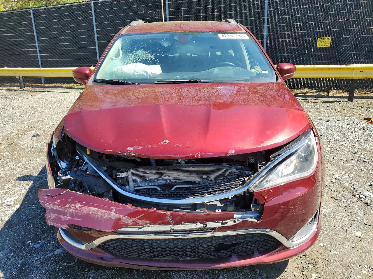 CHRYSLER PACIFICA