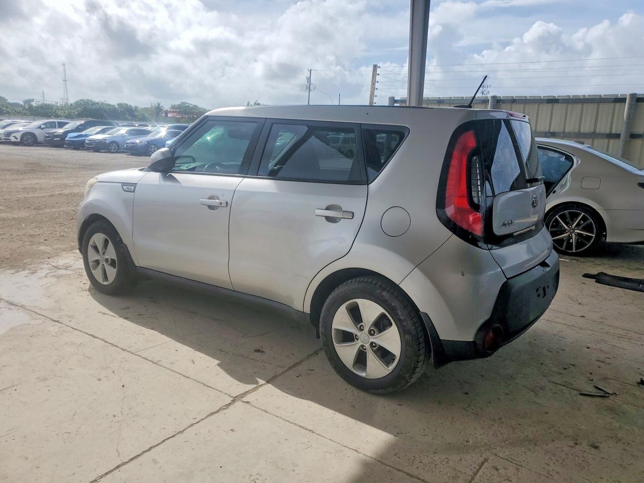 2015 KIA SOUL — фото 2