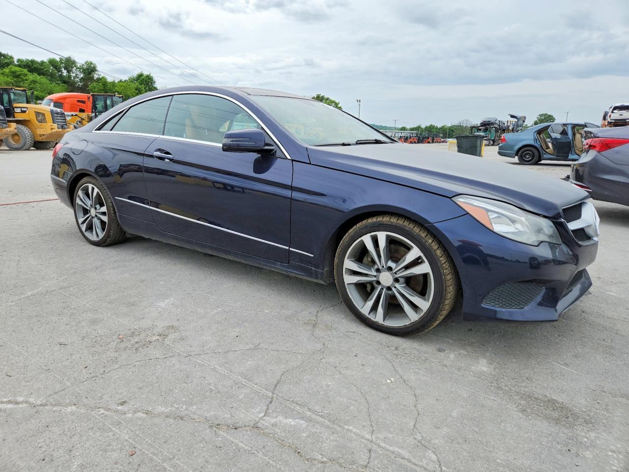 2016 MERCEDES-BENZ E-CLASS — фото 4