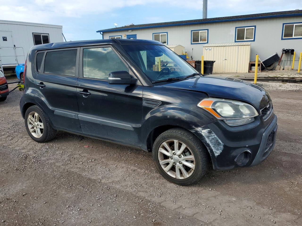 KIA SOUL