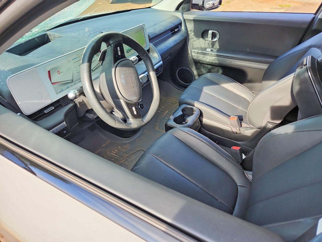HYUNDAI IONIQ ELECTRIC