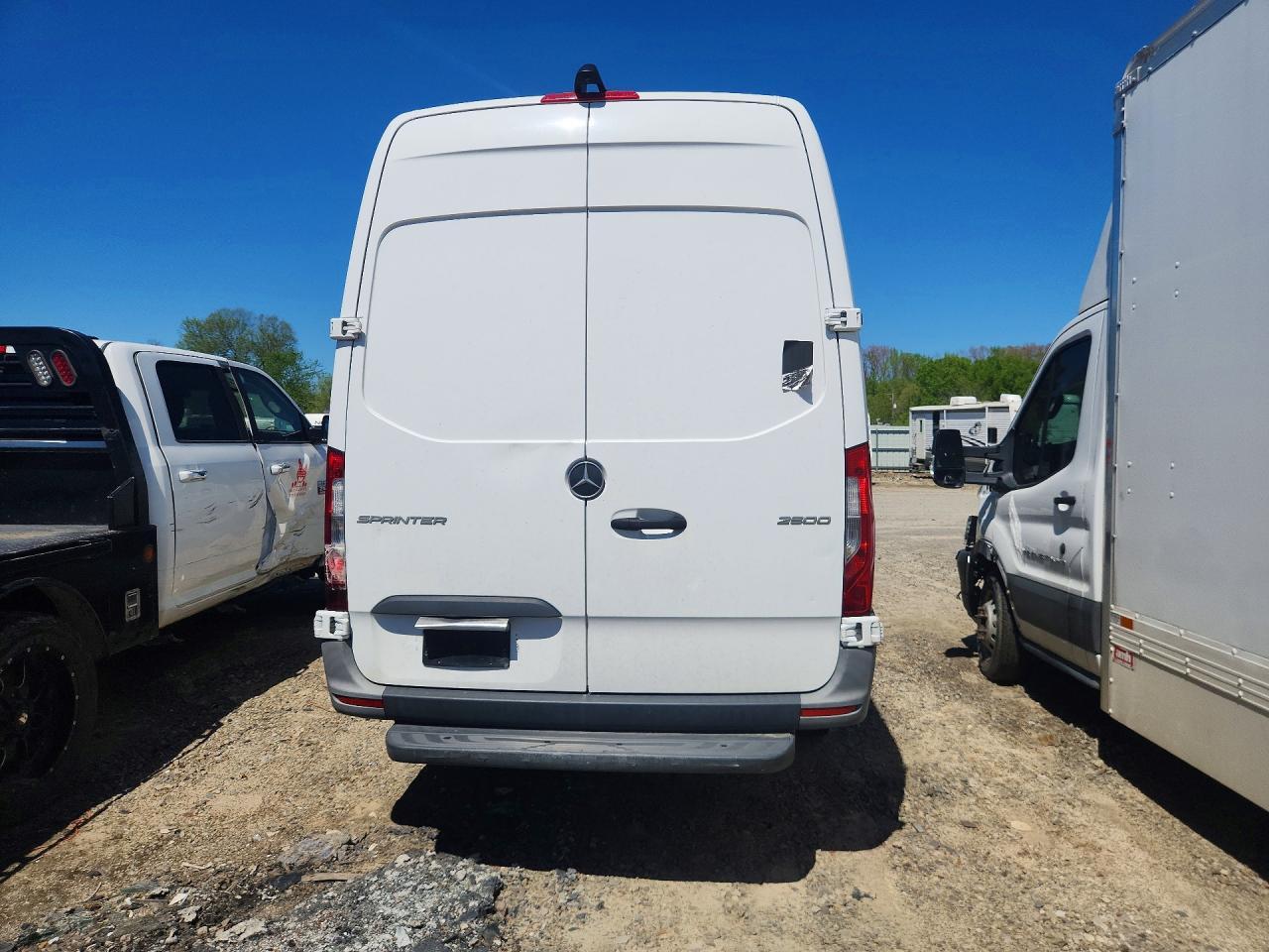 MERCEDES-BENZ SPRINTER